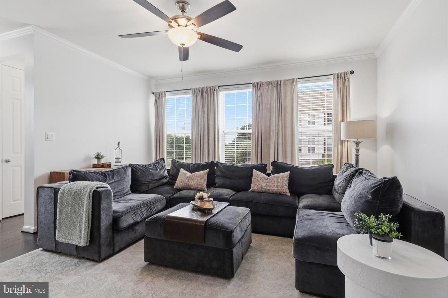 42251 Dean Chapel Square photo 6