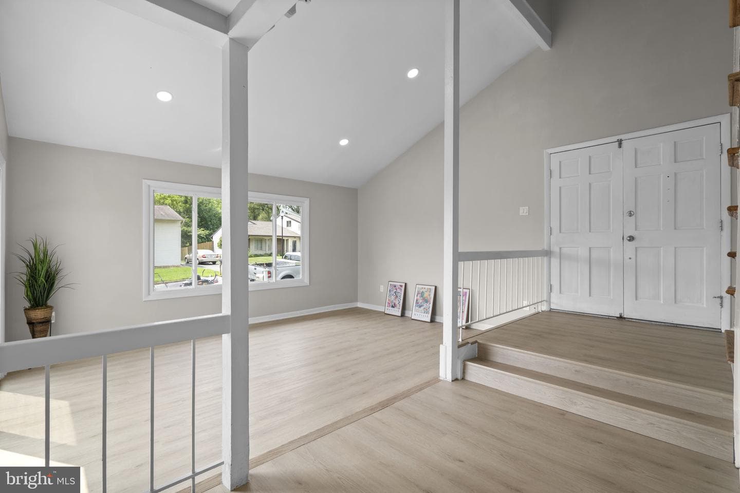 13 Wrightwood Place photo 7