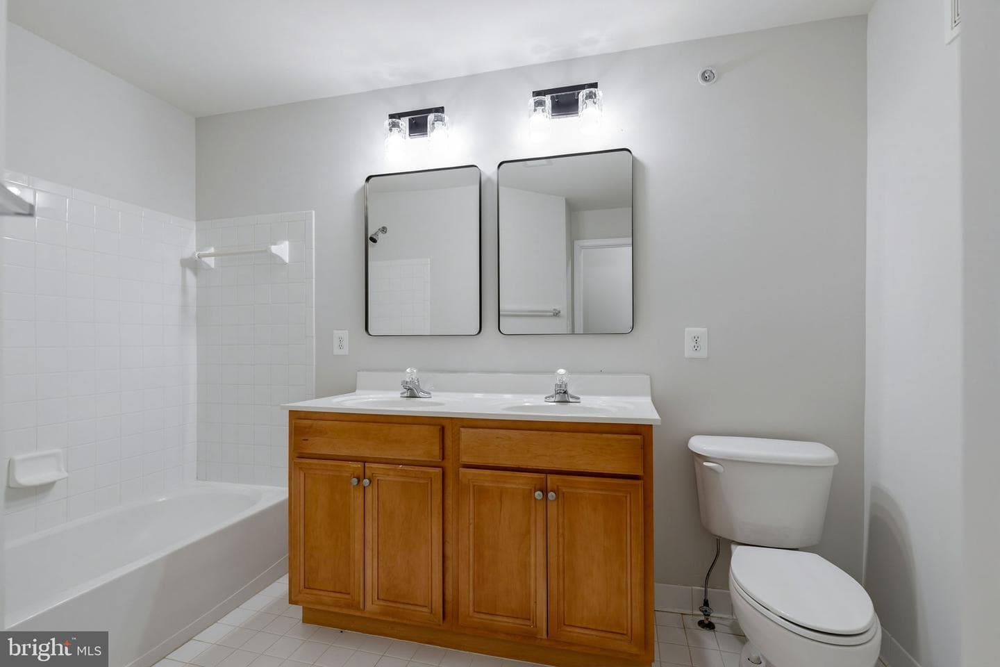 24653 Rosebay Terrace photo 23