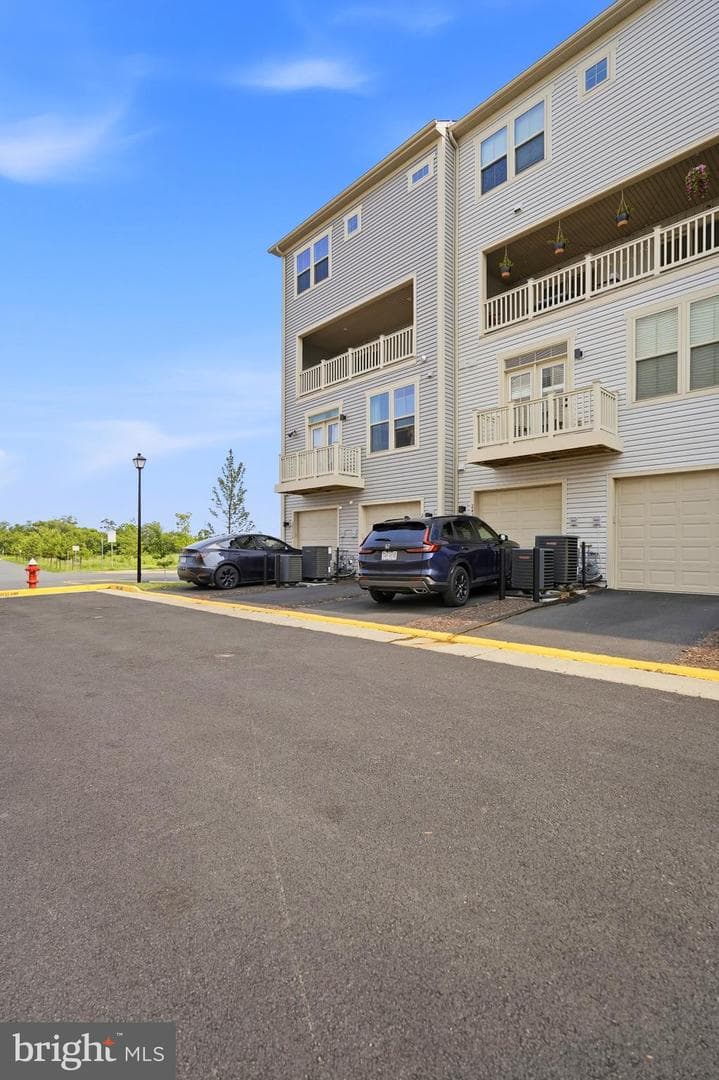24274 Thurso Square photo 83