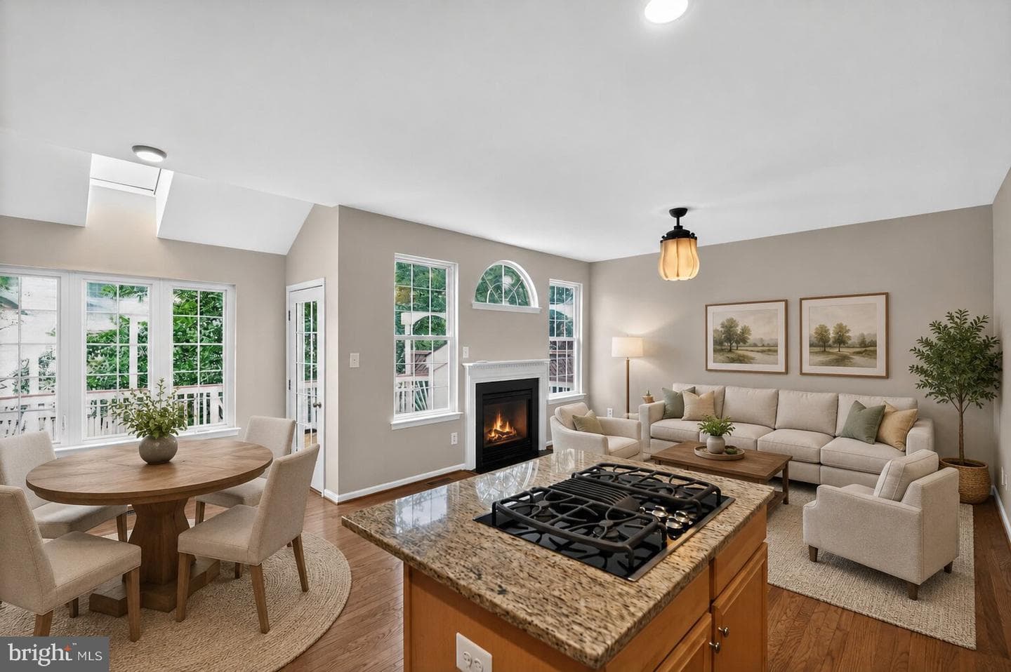 25915 Kirkwood Square photo 10