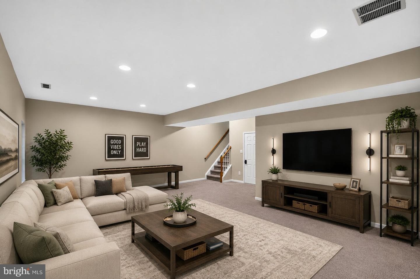 25915 Kirkwood Square photo 30
