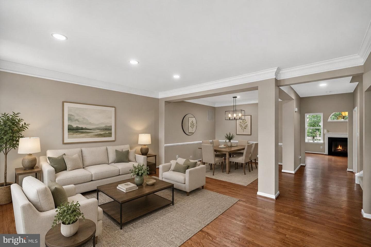 25915 Kirkwood Square photo 4