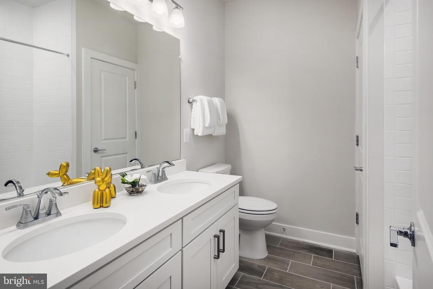 42688 Cattail Creek Drive photo 16