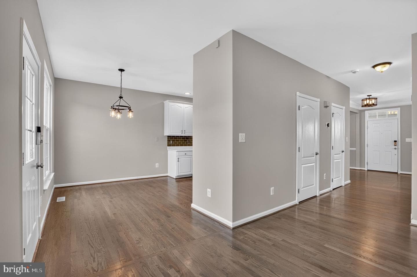 42771 Freedom Street photo 12