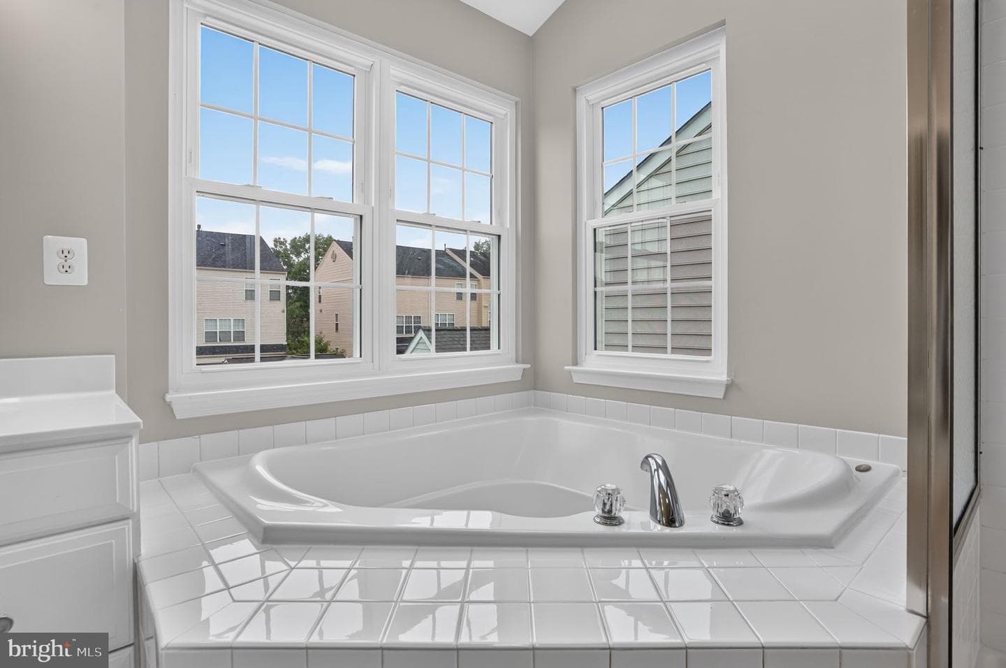 42771 Freedom Street photo 28