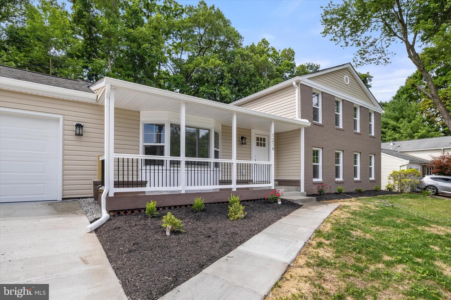 1216 Bradfield Drive SW, Leesburg