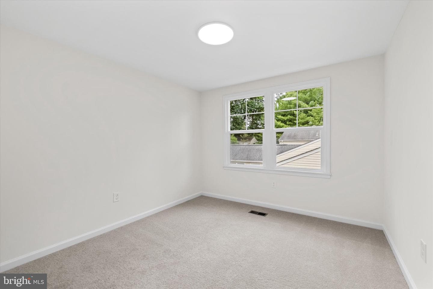 1216 Bradfield Drive SW photo 28