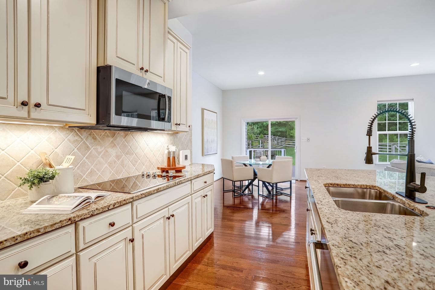 26798 Barnsley Place photo 31