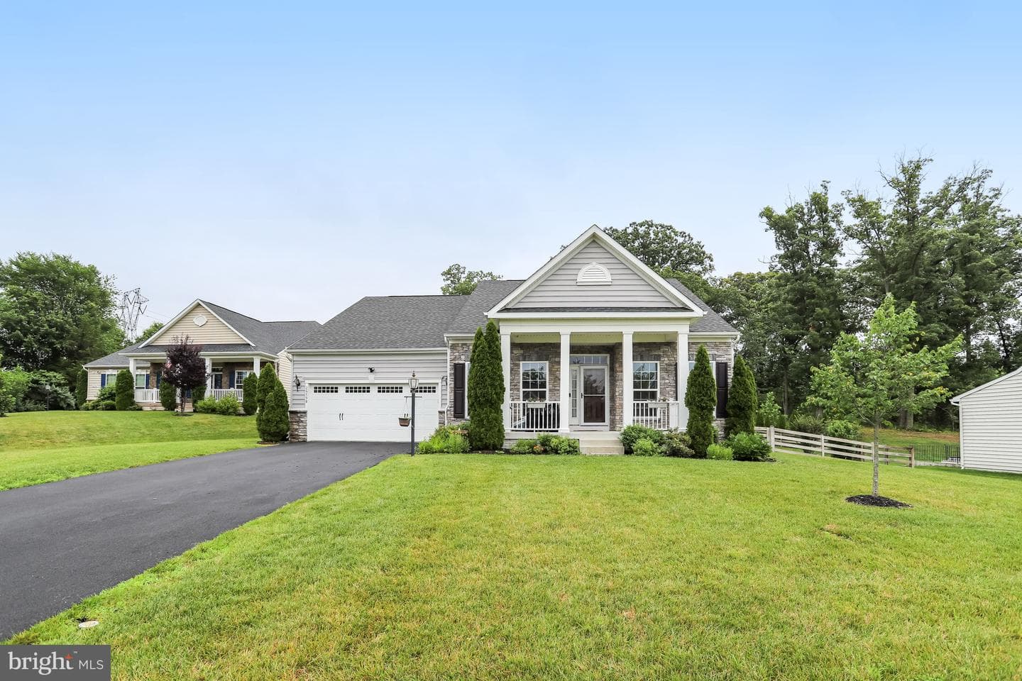 26798 Barnsley Place photo 4