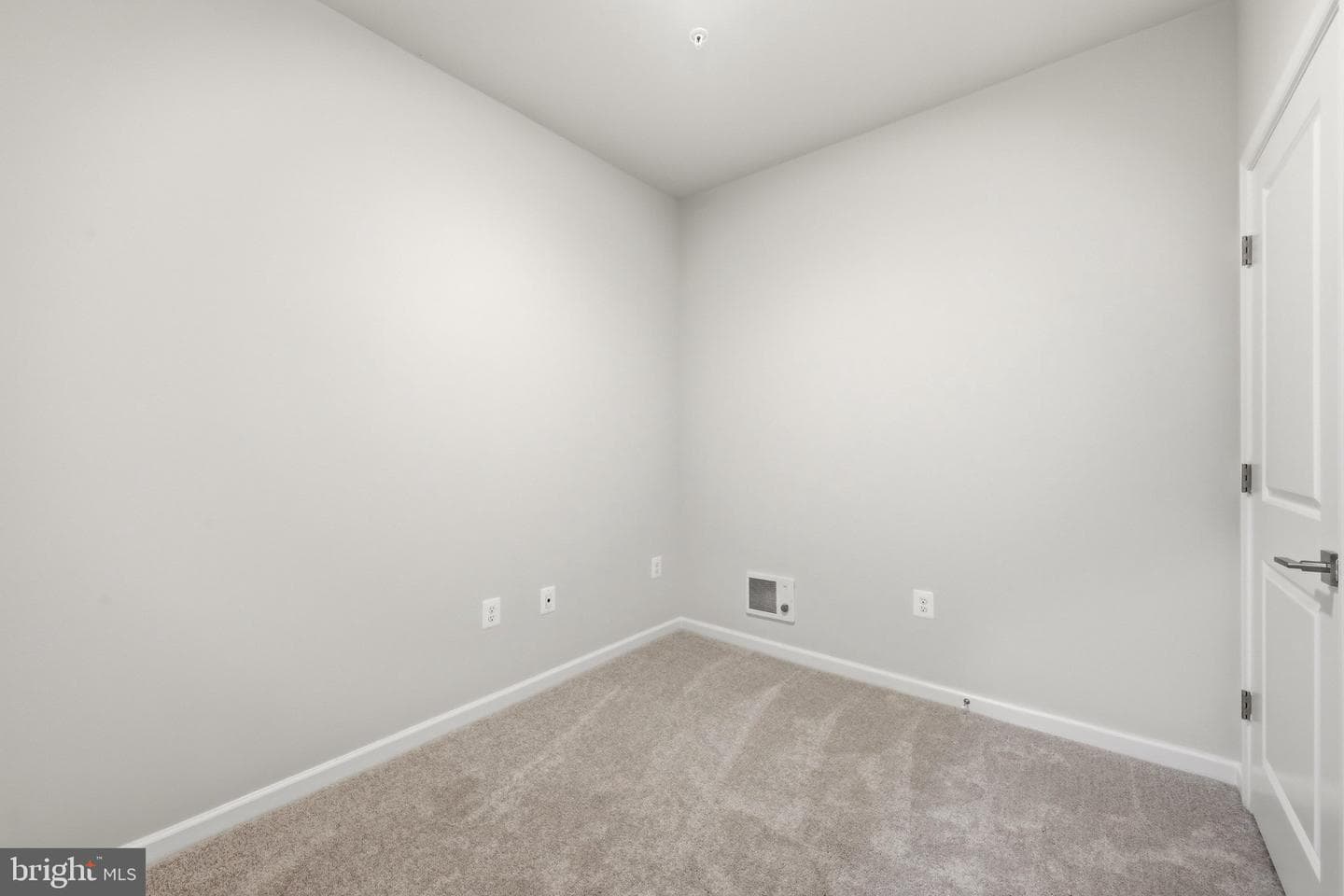 23255 Milltown Knoll Square #107 photo 10