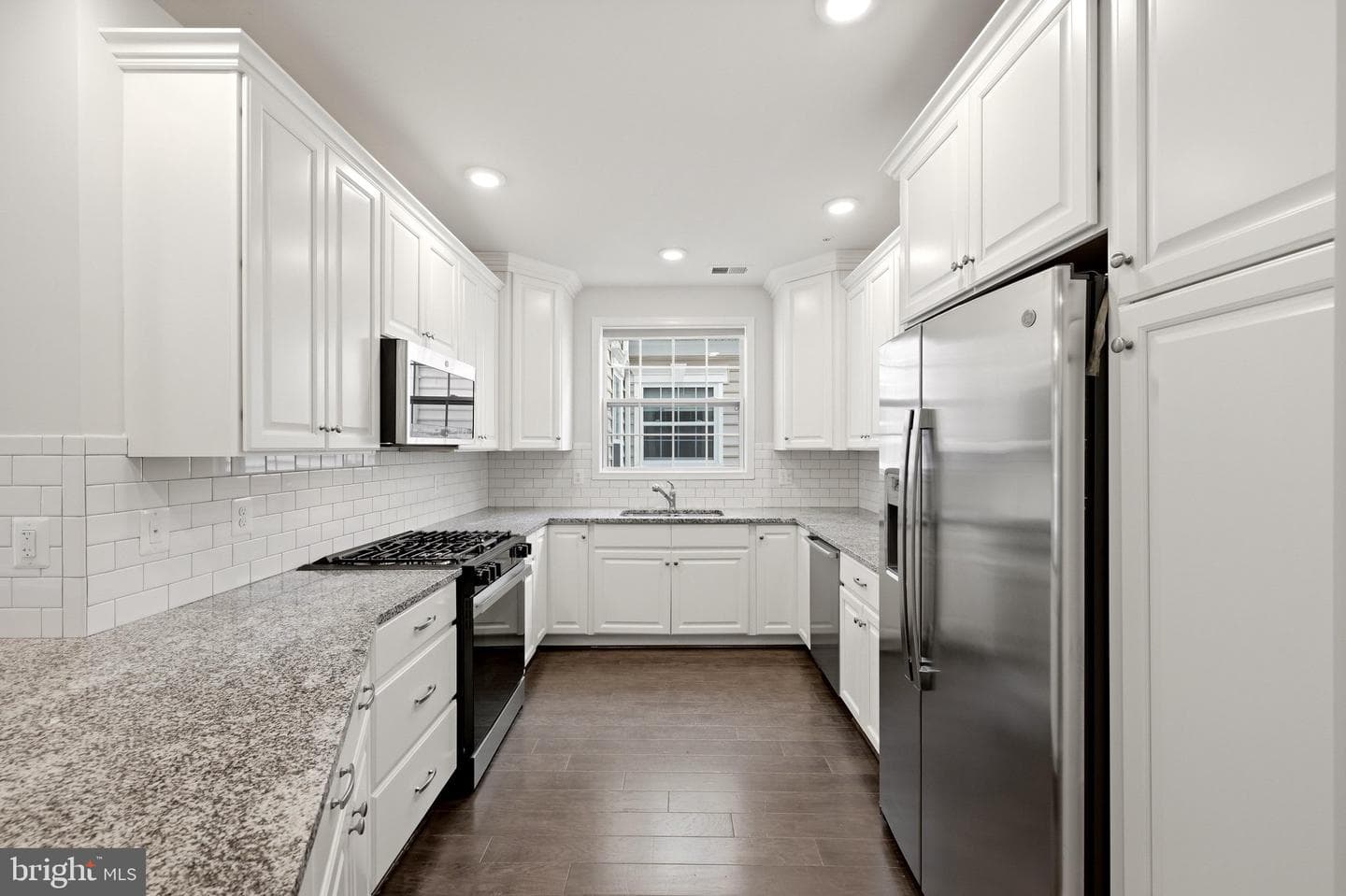 23255 Milltown Knoll Square #107 photo 21