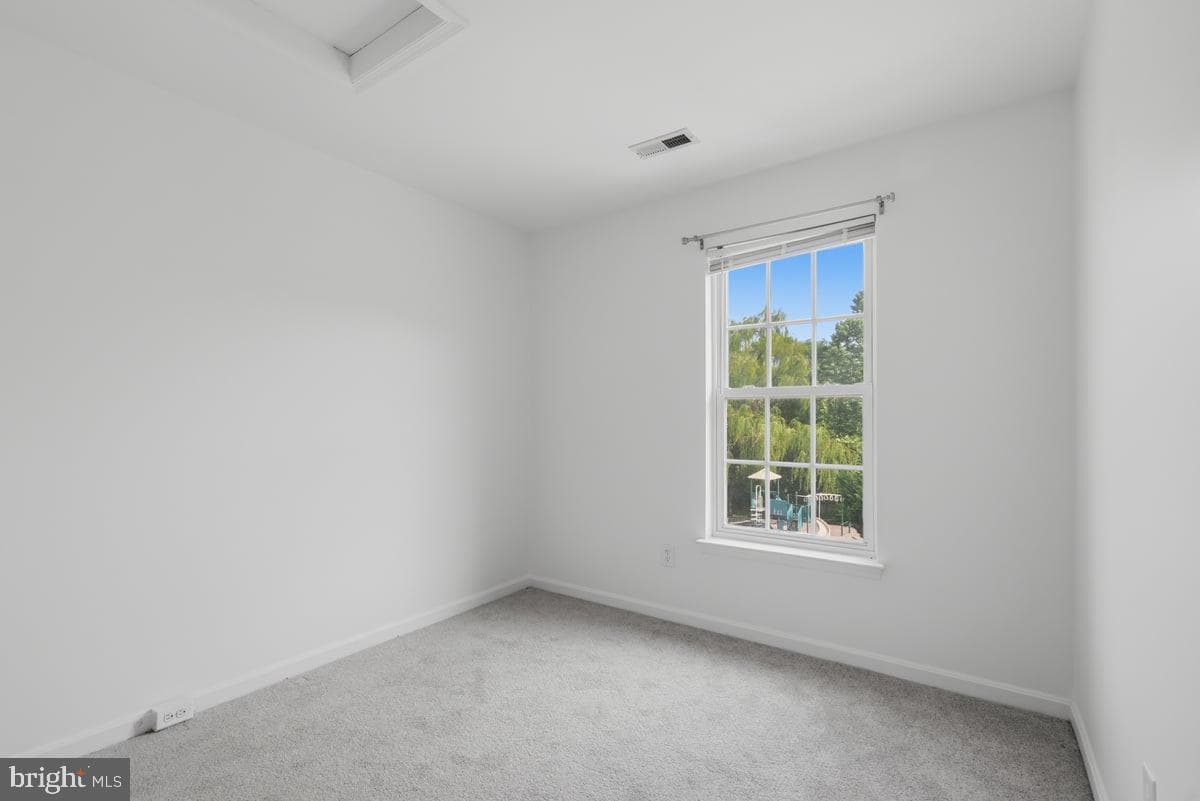 21753 Ladyslipper Square photo 22