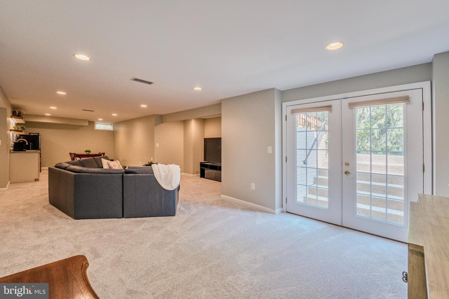 44120 Merrywood Court photo 34