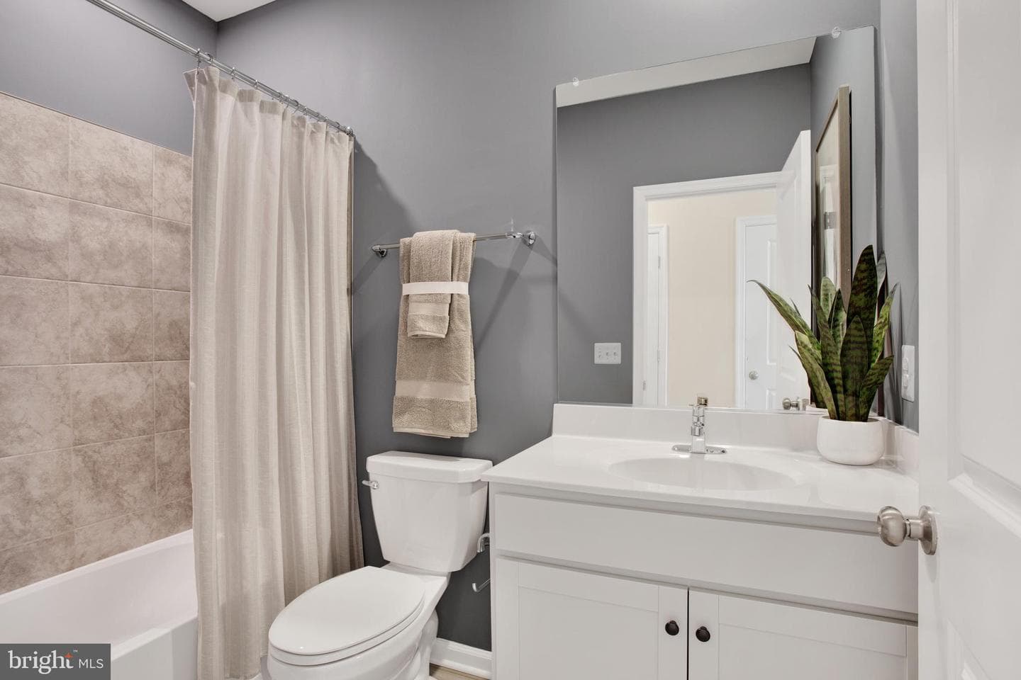 42659 Darala Drive photo 24