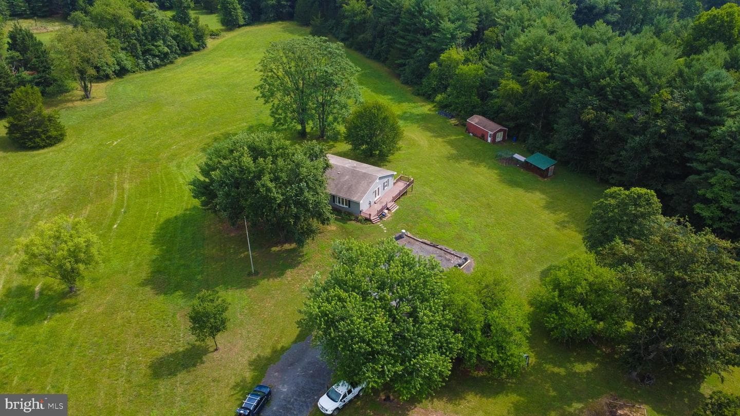 14740 Chapel Lane, Leesburg