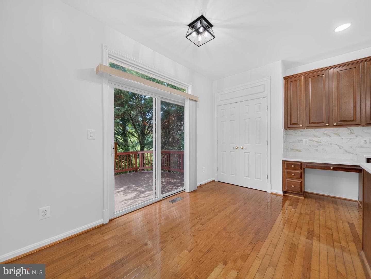 46190 Aisquith Terrace photo 14