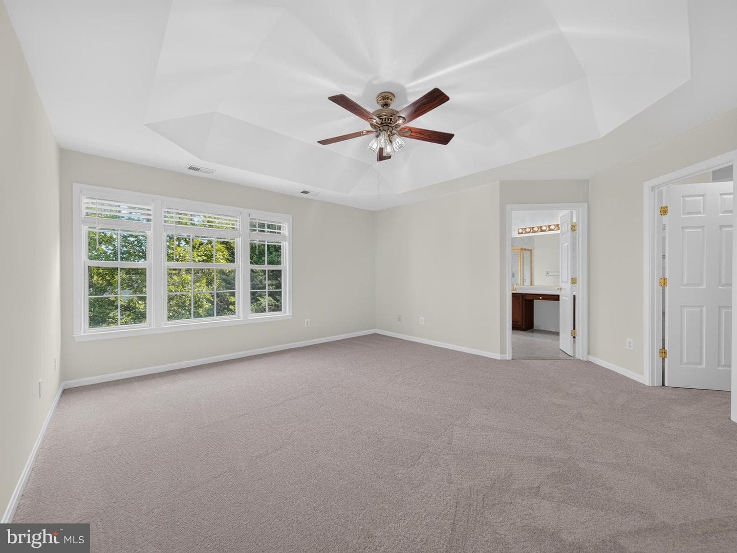 46190 Aisquith Terrace photo 22