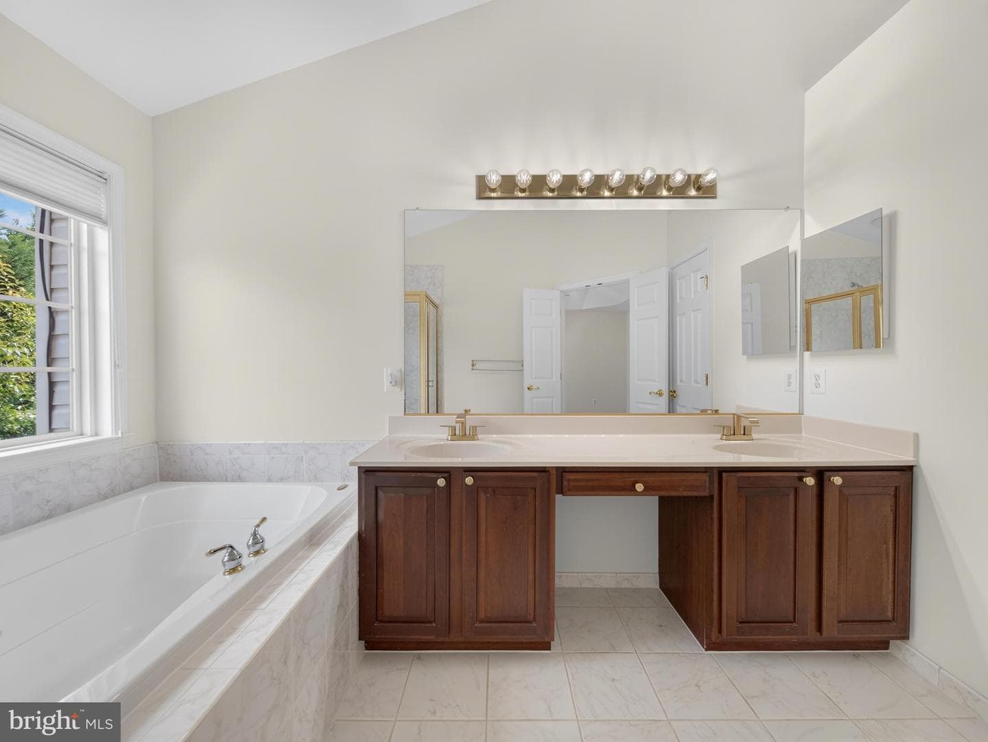 46190 Aisquith Terrace photo 25
