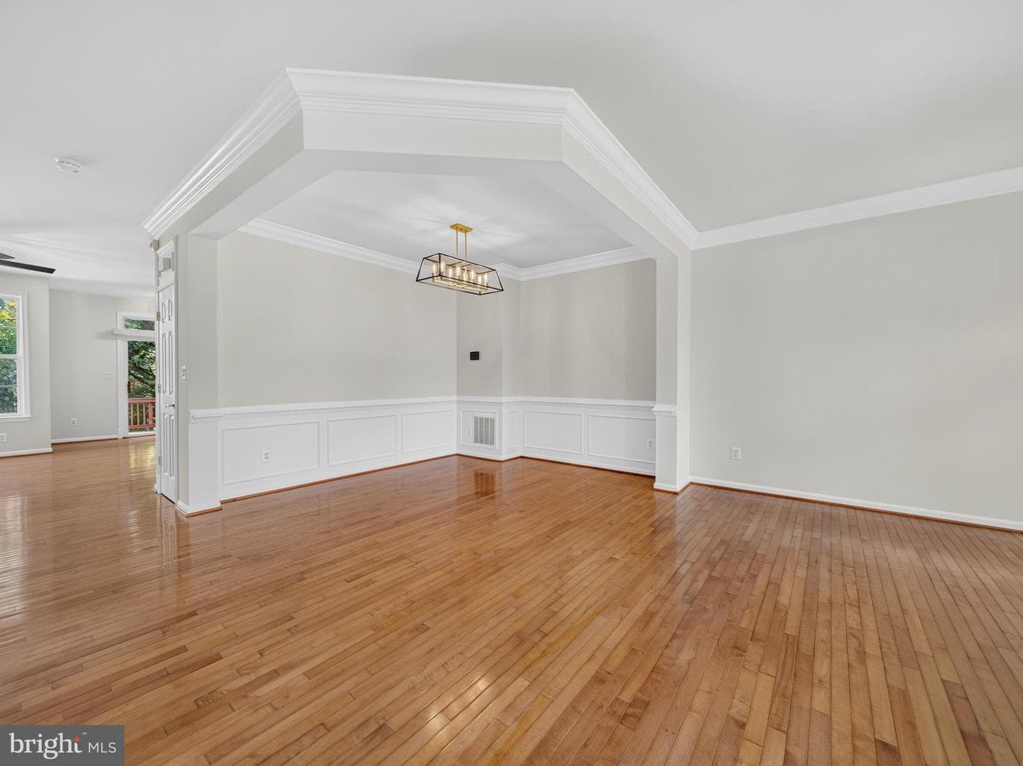 46190 Aisquith Terrace photo 9