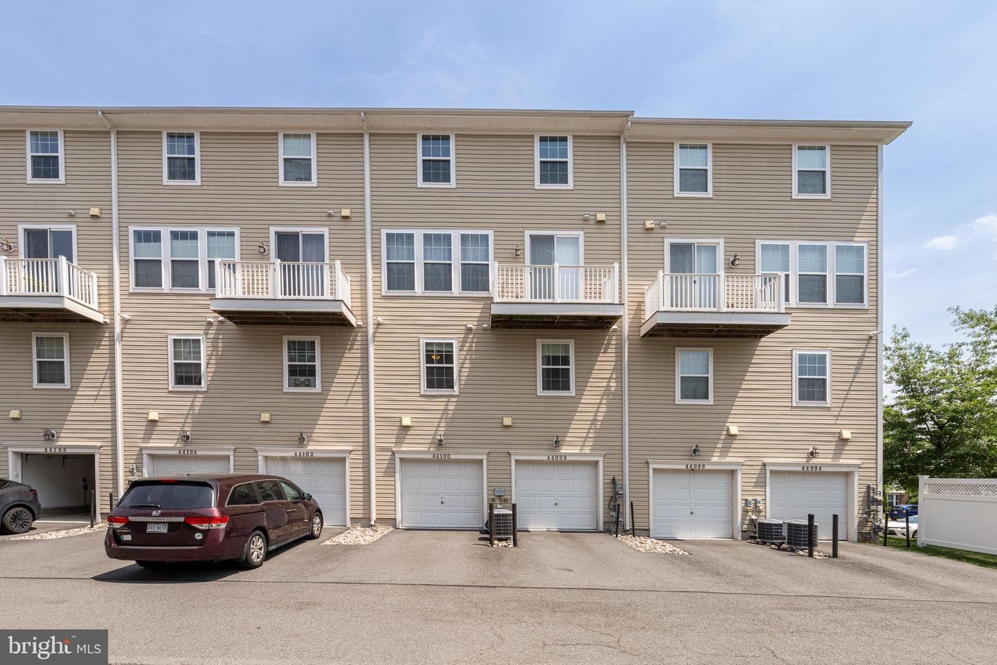 44100 Vaira Terrace photo 33