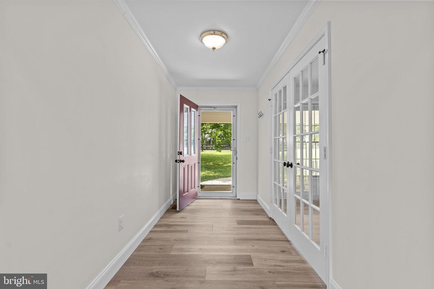 36983 Philomont Road photo 13