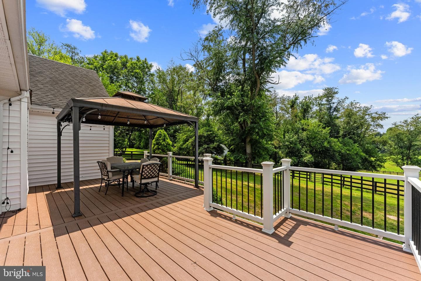 36983 Philomont Road photo 75