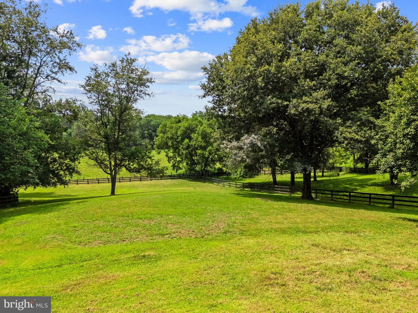 36983 Philomont Road photo 92