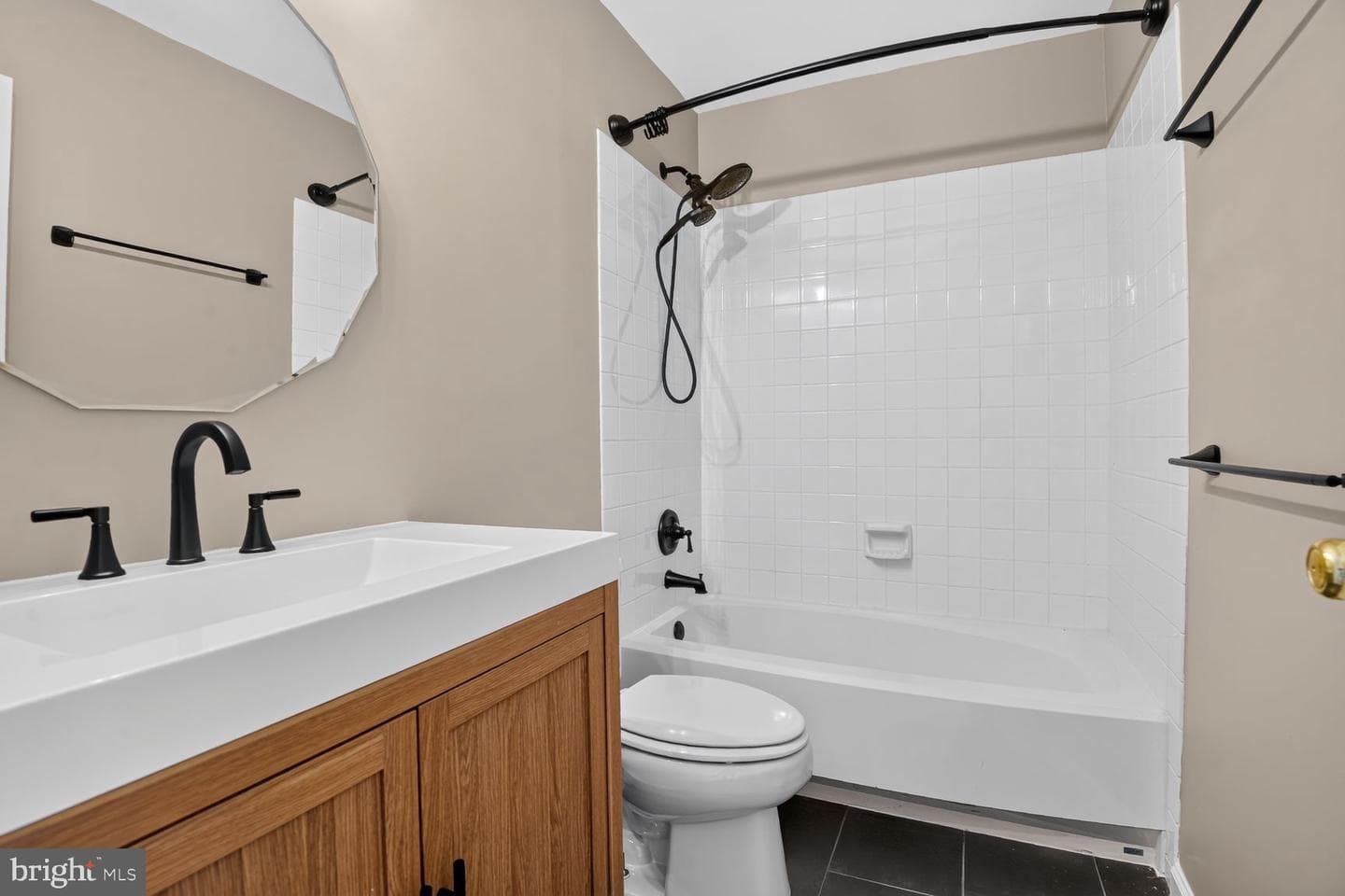 47720 Sandbank Square photo 20