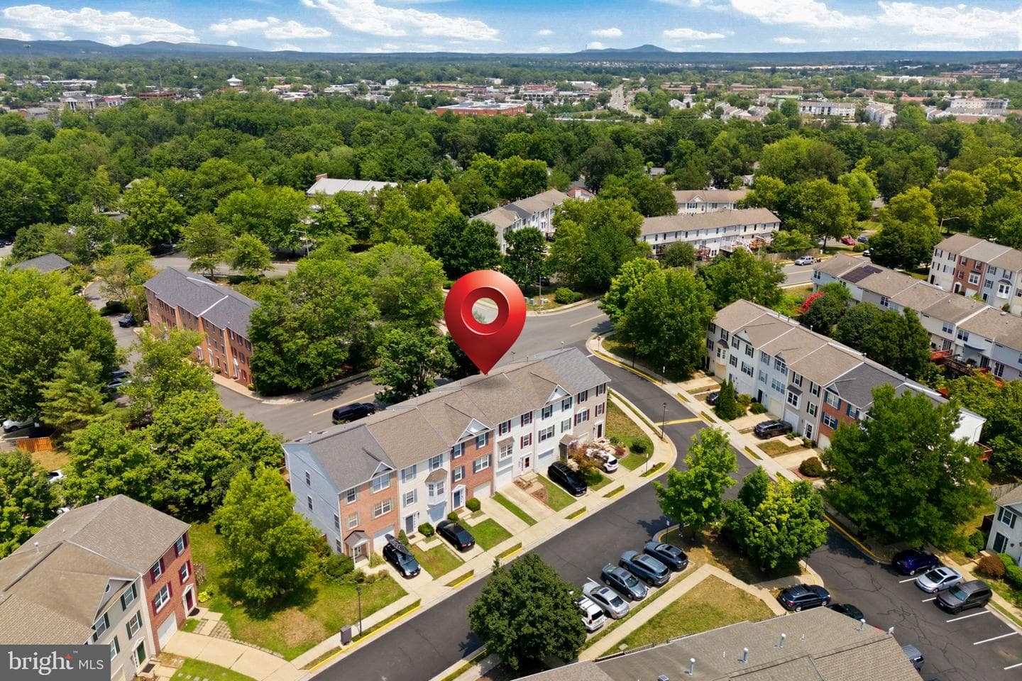 806 E Vanderbilt Terrace SE, Leesburg