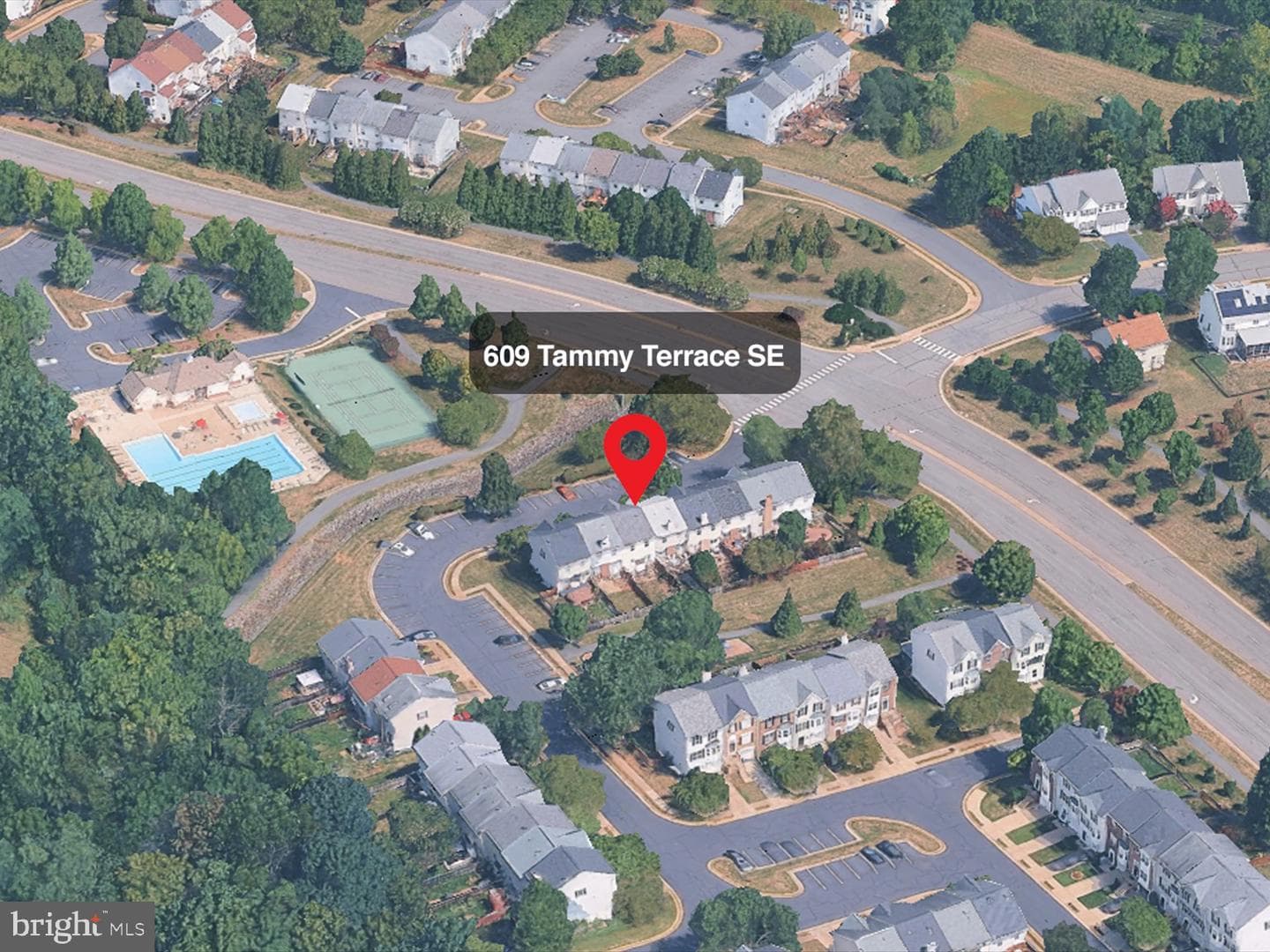 609 Tammy Terrace SE, Leesburg