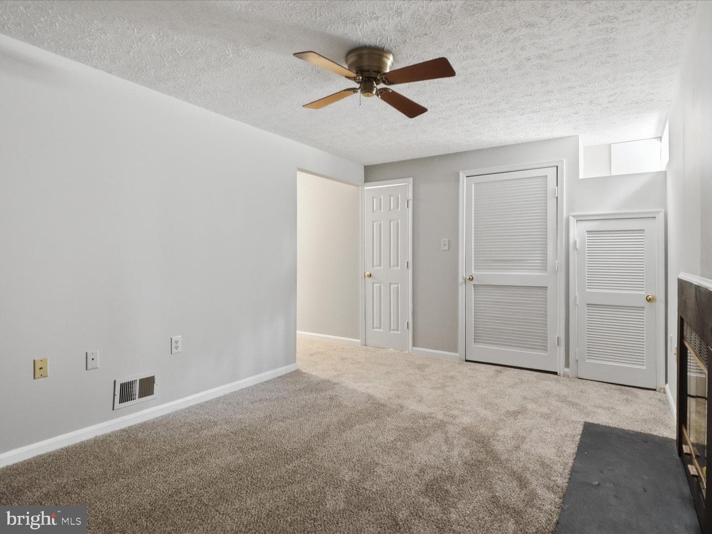 609 Tammy Terrace SE photo 32