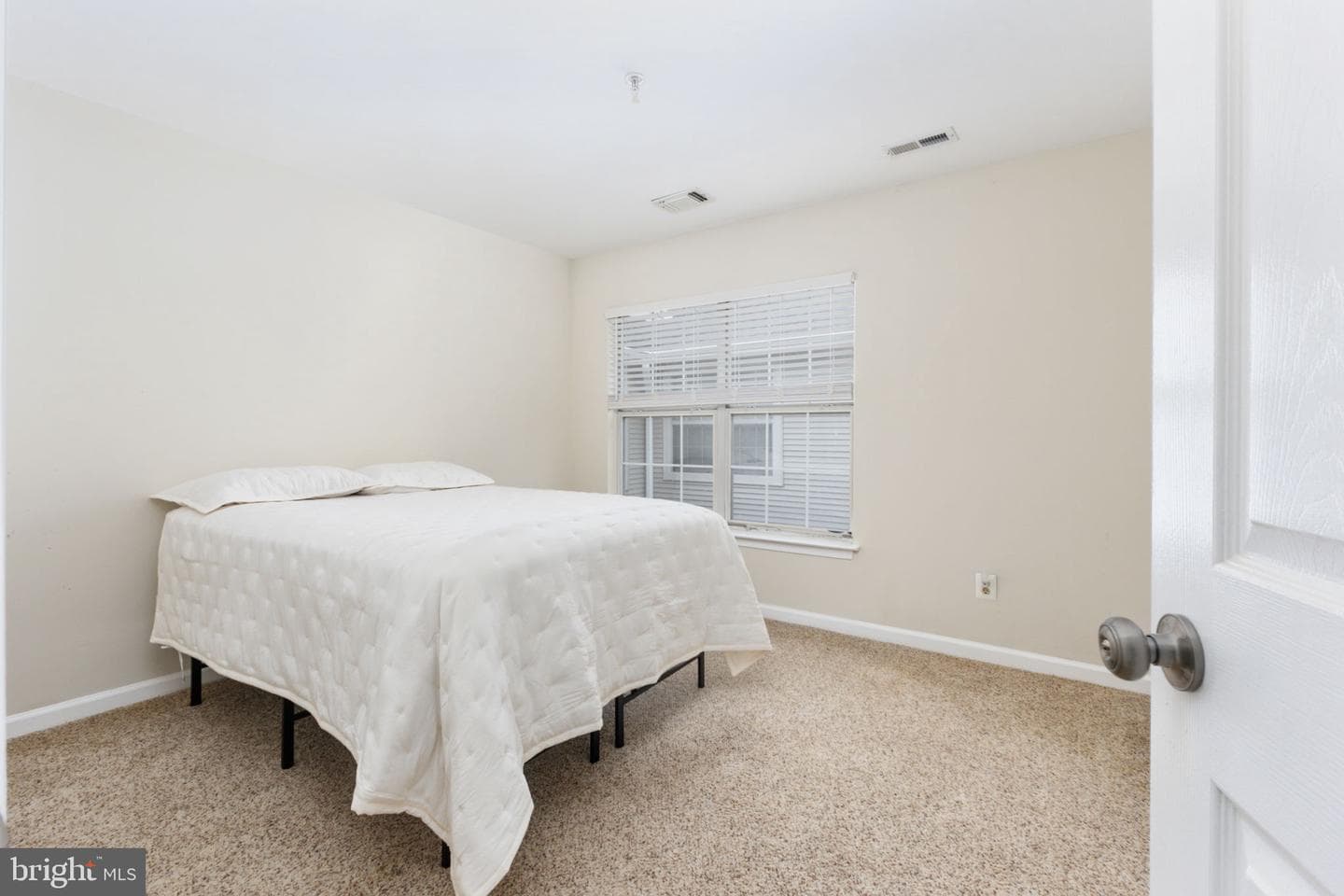 45091 Brae Terrace #203 photo 19