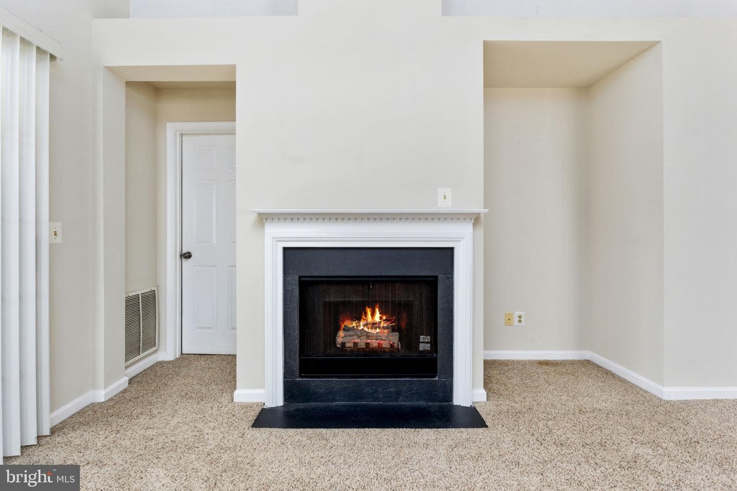45091 Brae Terrace #203 photo 5
