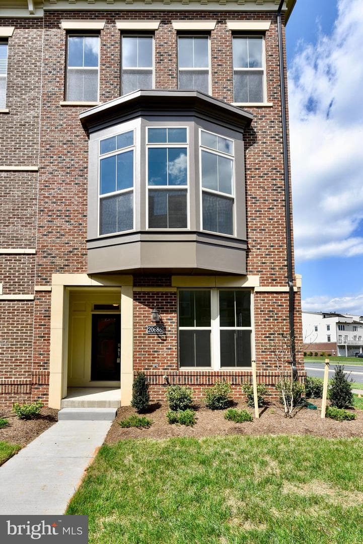 20686 Glenmont Terrace, Ashburn