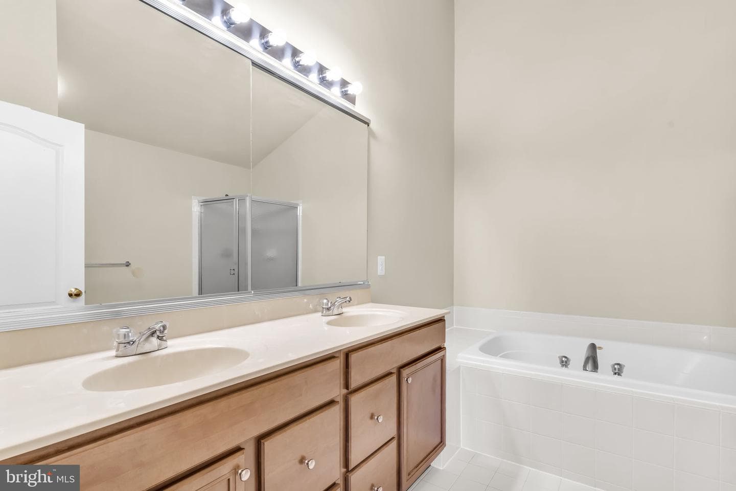 42985 Pascale Terrace photo 29