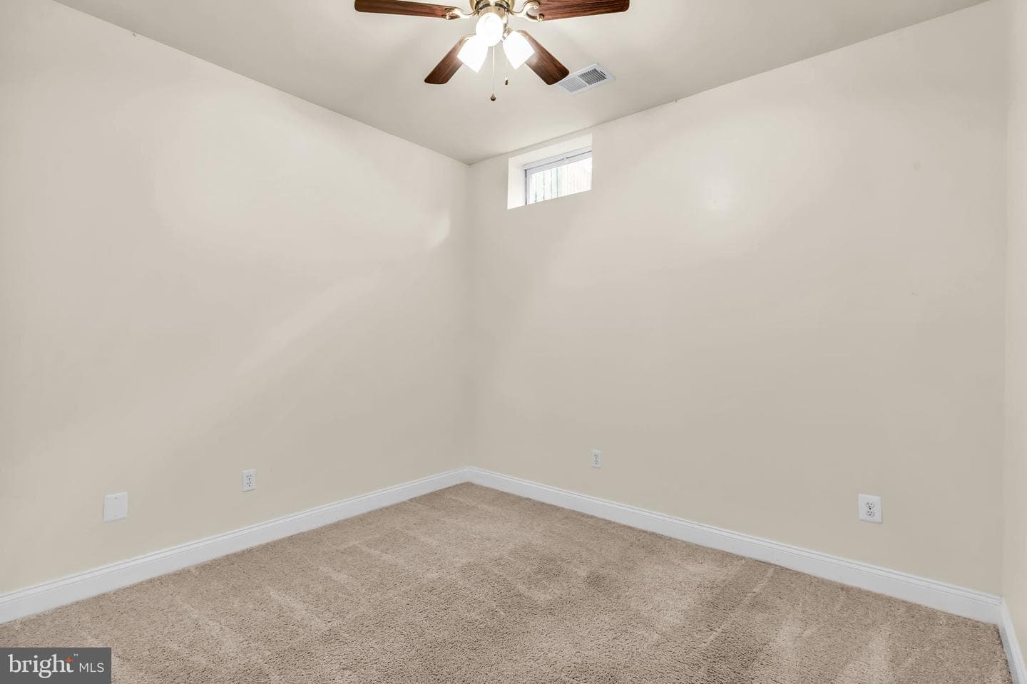 42985 Pascale Terrace photo 33