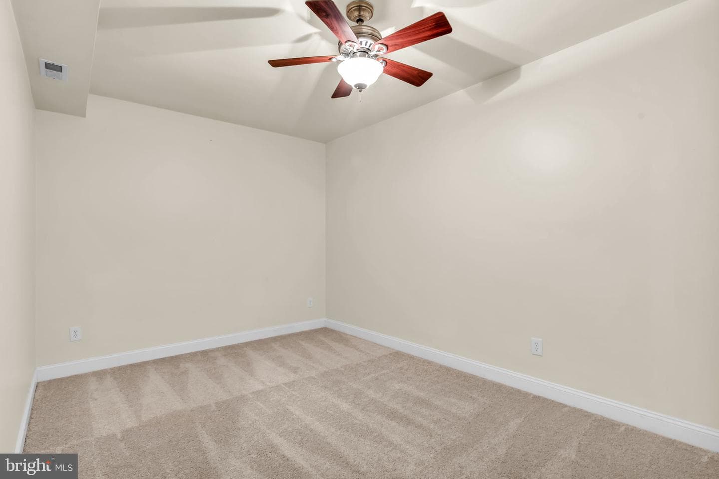 42985 Pascale Terrace photo 35