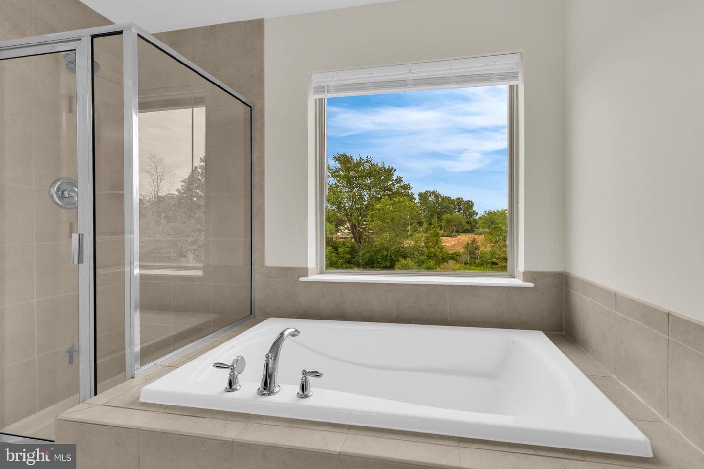 25284 Arrowroot Terrace photo 21