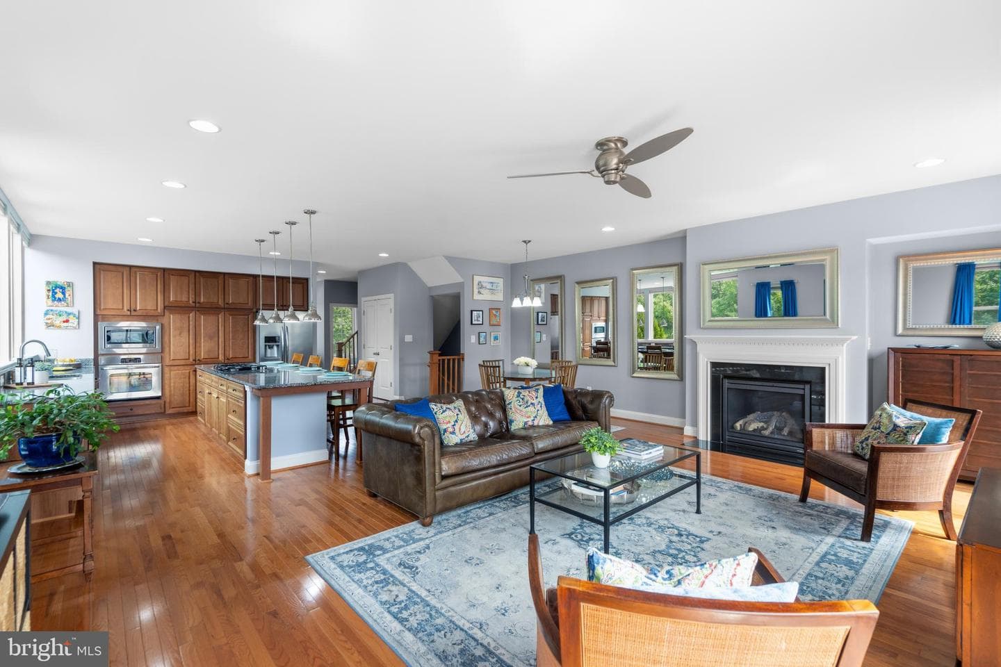 22792 Sagamore Square photo 10