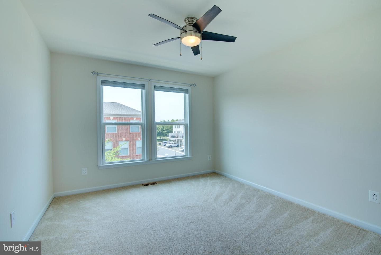42262 Knotty Oak Terrace photo 9