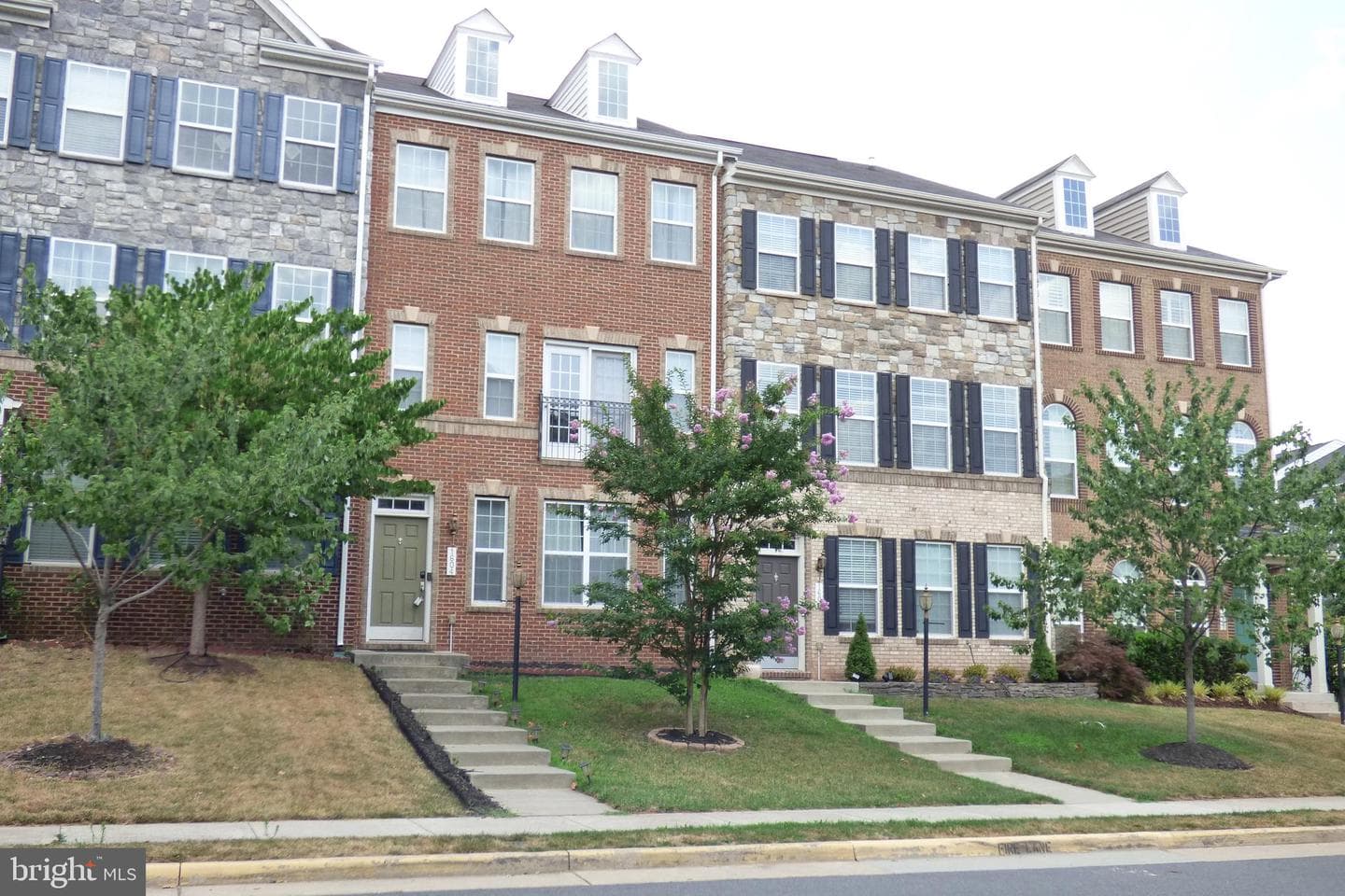 1604 Kinnaird Terrace NE photo 2