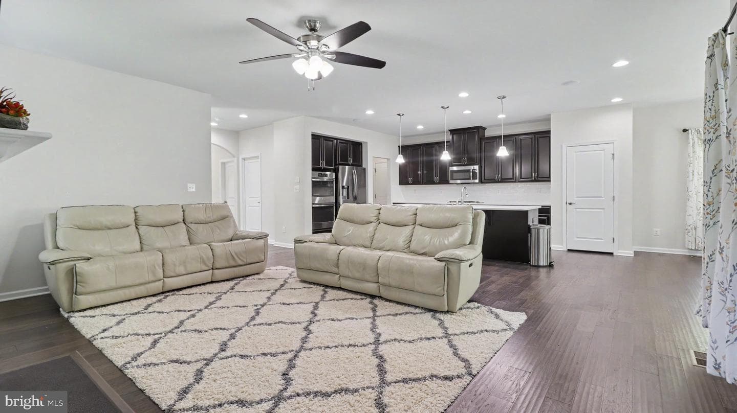 40977 Nut Hatch Court photo 22
