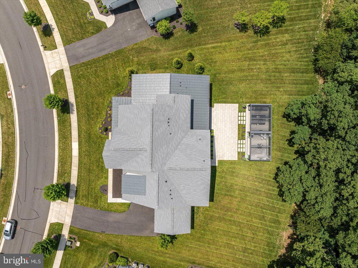 24815 Yellow Poplar Place photo 104