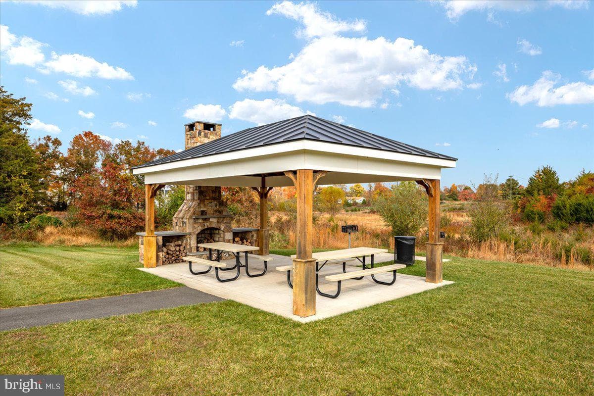 24815 Yellow Poplar Place photo 120