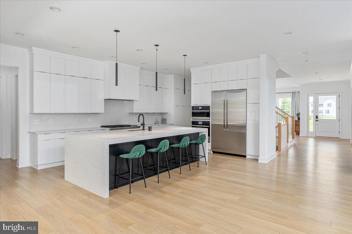 24815 Yellow Poplar Place photo 13