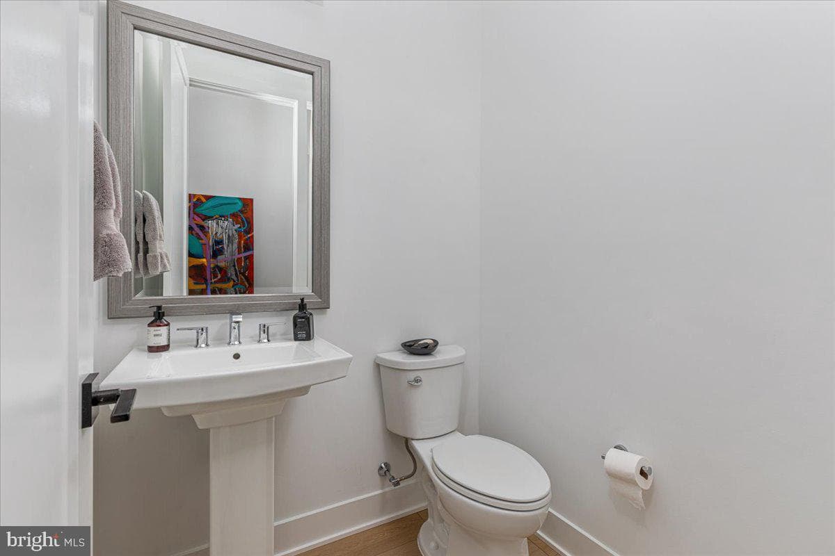24815 Yellow Poplar Place photo 28
