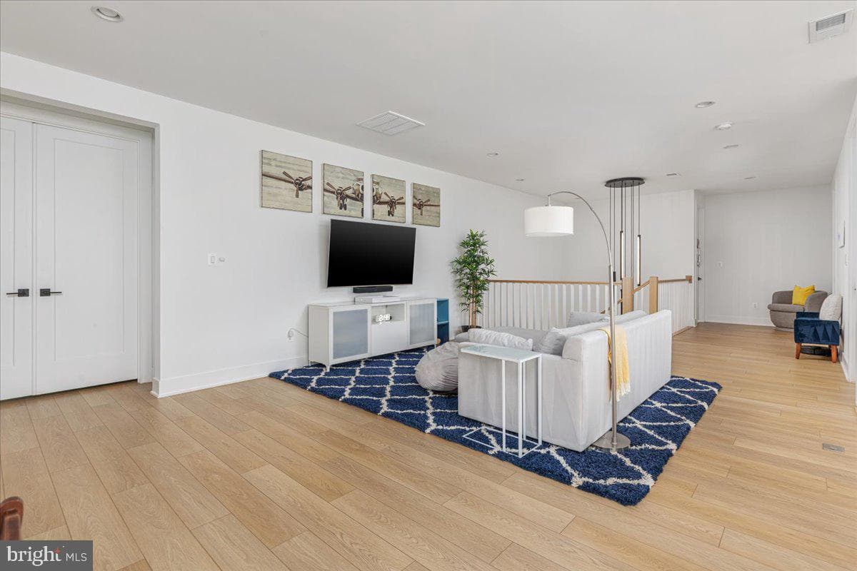 24815 Yellow Poplar Place photo 56
