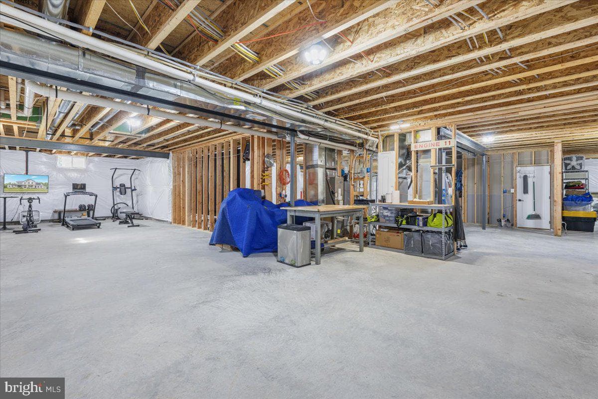 24815 Yellow Poplar Place photo 73