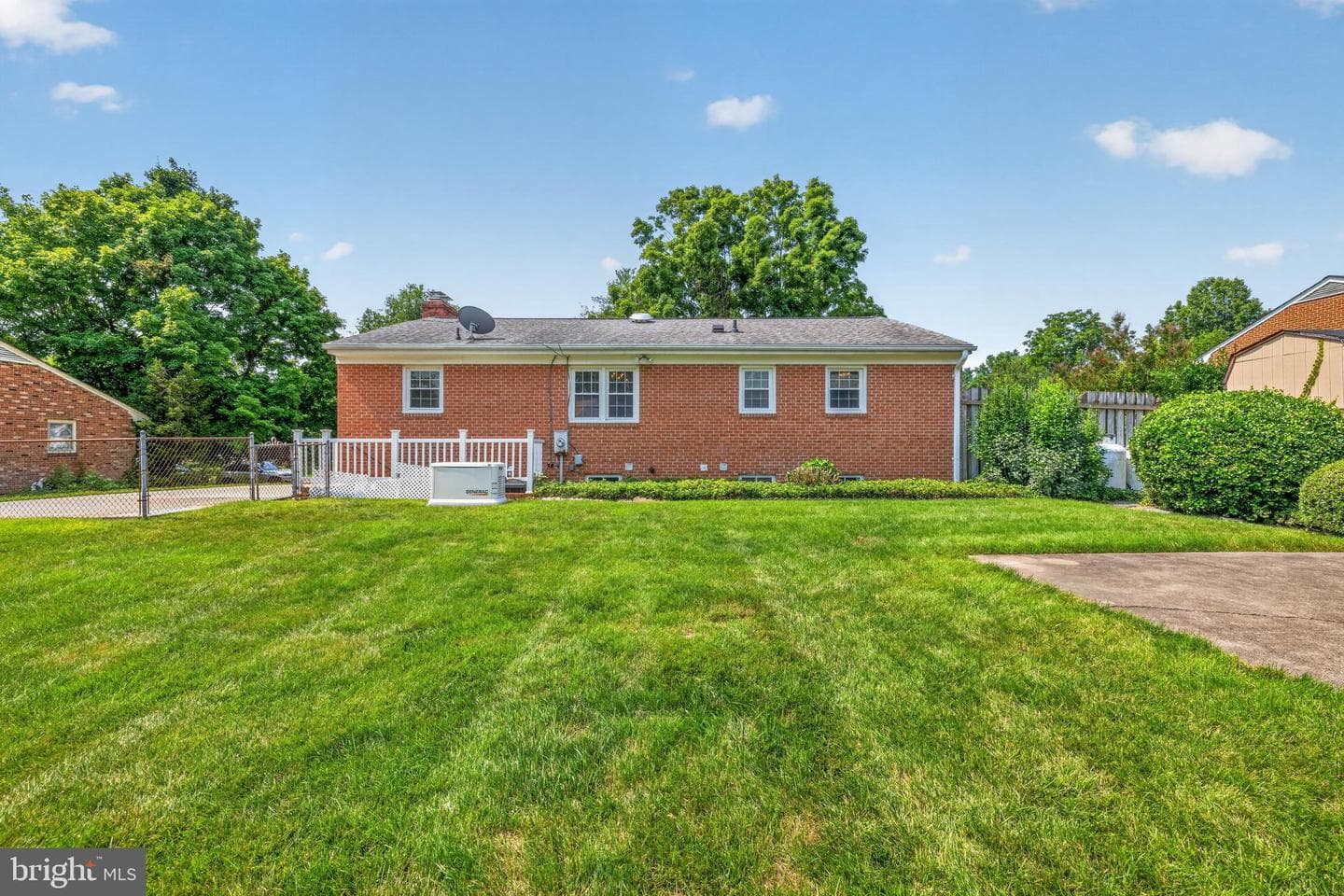 19 Hamilton Terrace Drive photo 7